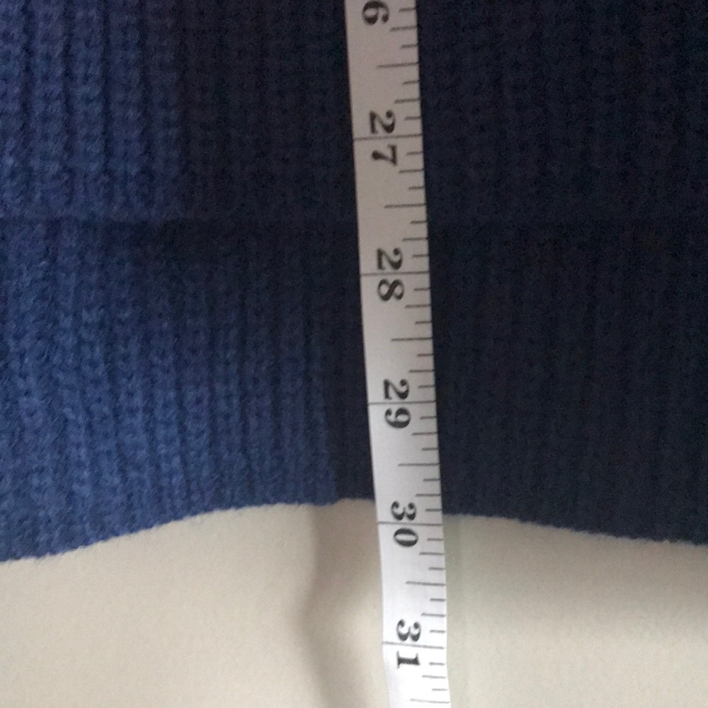 Lisa Rinna Long Sweater - Picture 6 of 7